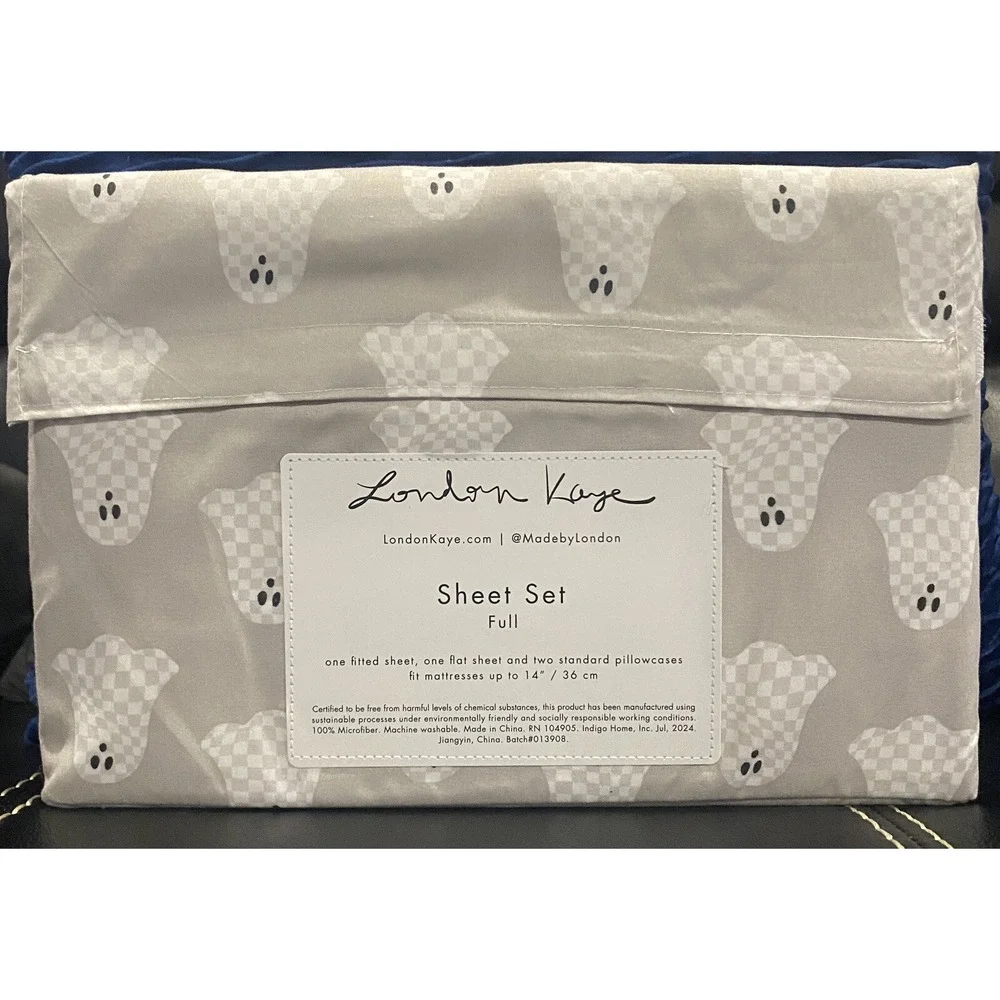 NWT: London Kaye- Gray Grey Checkered Ghost, Microfiber, Full Sheet Halloween